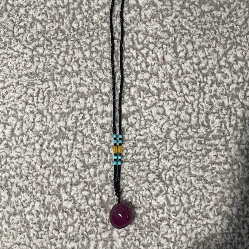 Black Beaded Necklace with Agate Pendant